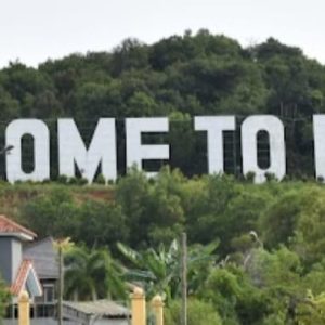 Heboh Baliho Prabowo-Gibran di Batam, Adakah Keberpihakan ASN?