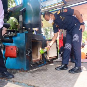 1,3 Kilogram Sabu Diamankan di Pelabuhan Sekupang dan Batam Centre